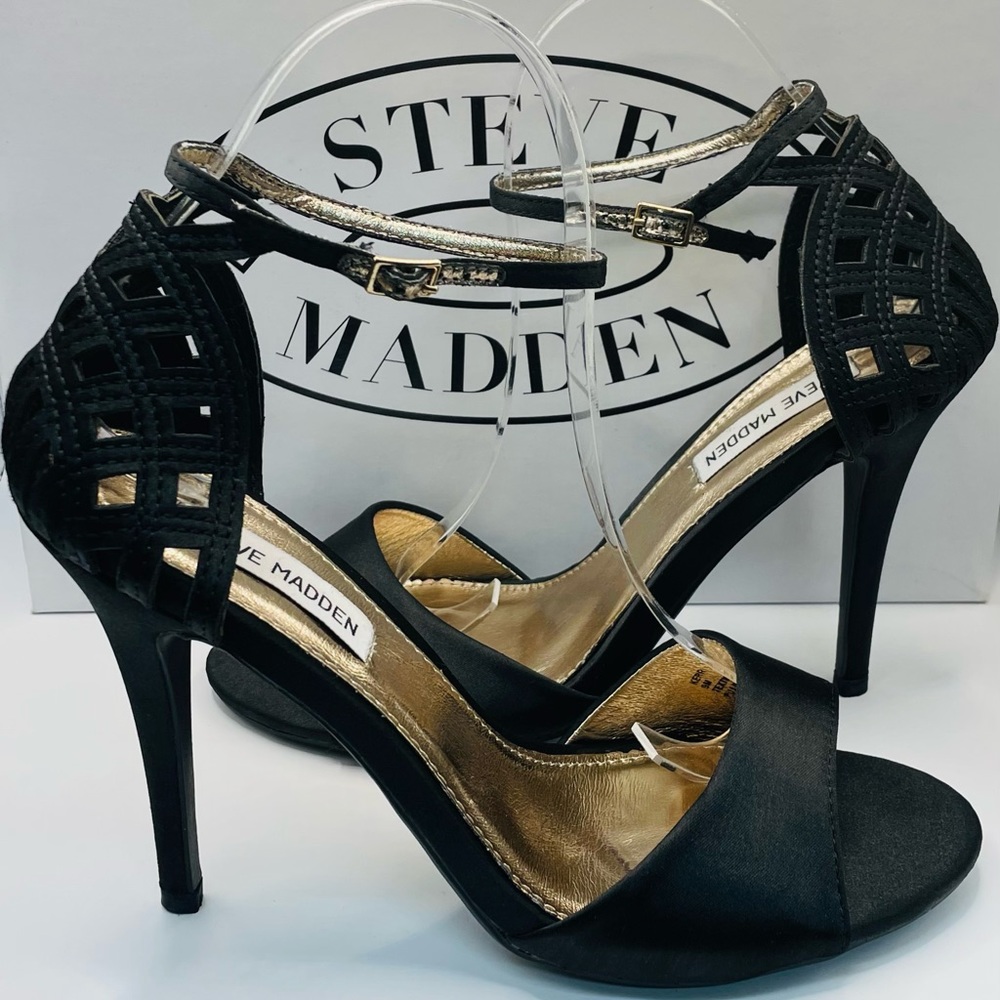 *NEW* Steve Madden “Kerr” Black Satin Heels ~ Size 9 *FREE SHIPPING*
